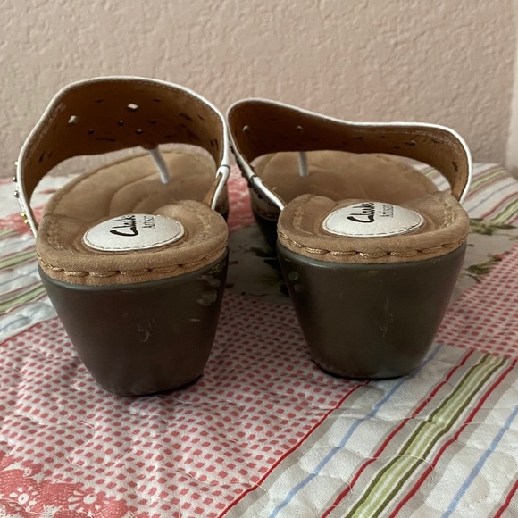 CLARKS ARTISAN Newland Dazzle Wedge Sandals Sz 9M. - Picture 9 of 11